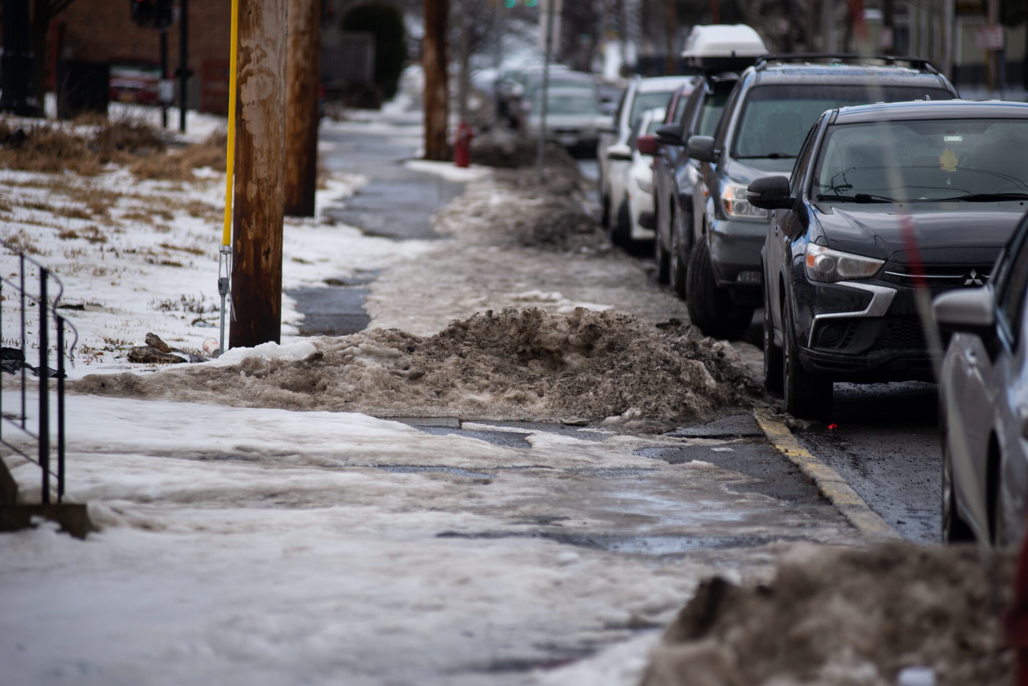 After snow storms, Albany pedestrians feel left out in the cold